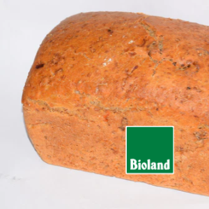 Dinkel-Karotte-Walnußlaible